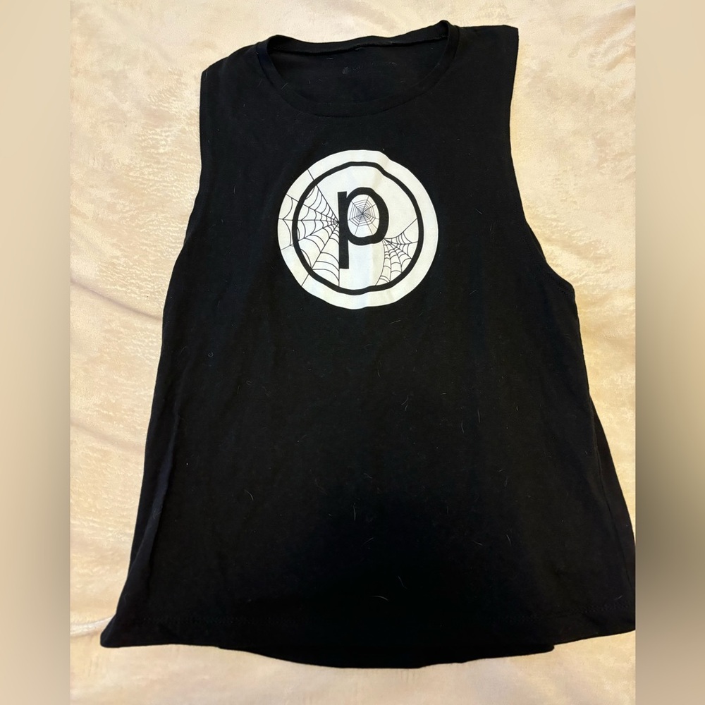 Pure barre tank top size large GUC Halloween